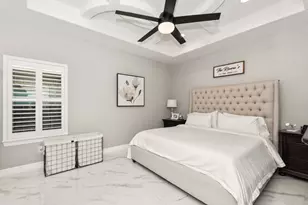 602 E Main St, La Porte, TX 77571 - Photo 21