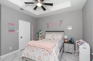 602 E Main St, La Porte, TX 77571 - Photo 7