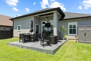 602 E Main St, La Porte, TX 77571 - Photo 31