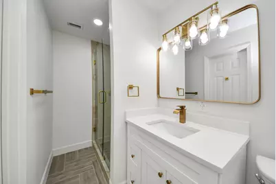 1719 Saddlecreek Drive, Houston, TX 77090 - Photo 11