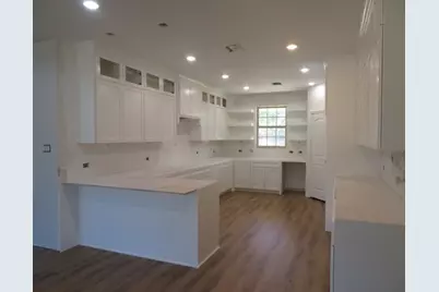 2127 Bambi Court, Cleveland, TX 77328 - Photo 3