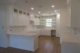 2127 Bambi Court, Cleveland, TX 77328 - Photo 3