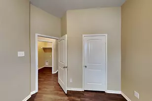 2324 Shady Tree Ln, Conroe, TX 77301 - Photo 13