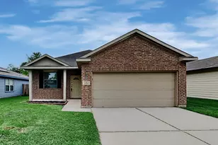 2324 Shady Tree Ln, Conroe, TX 77301 - Photo 1