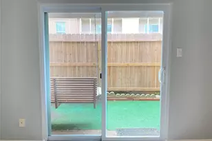 215 Postoffice, Galveston, TX 77550 - Photo 19