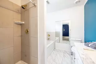 11738 Greencanyon Dr, Houston, TX 77044 - Photo 19