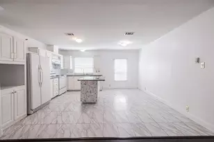 11738 Greencanyon Dr, Houston, TX 77044 - Photo 9