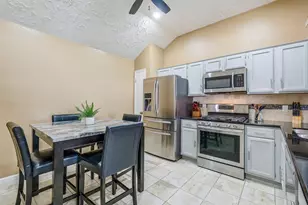 1304 Chelsea Ln, Pearland, TX 77581 - Photo 7