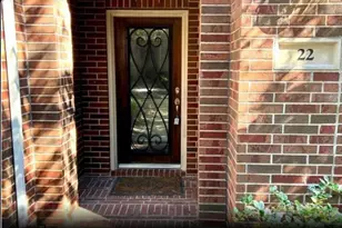 22 Bettina Ln, The Woodlands, TX 77382 - Photo 5