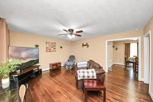 418 Forrest St, Baytown, TX 77520 - Photo 3