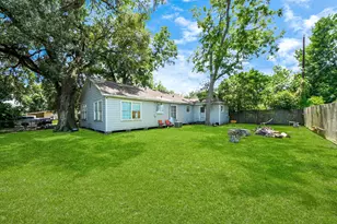 418 Forrest St, Baytown, TX 77520 - Photo 21