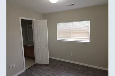 10015 Wiloak Street #B, Houston, TX 77078 - Photo 9
