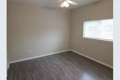 10015 Wiloak Street #B, Houston, TX 77078 - Photo 11