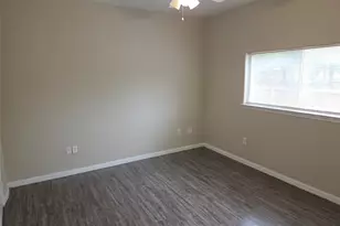 10015 Wiloak St, Houston, TX 77078 - Photo 11
