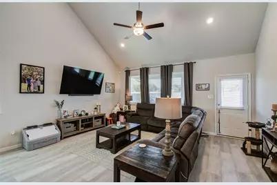 3042 Daw Boardwalk Drive, La Porte, TX 77571 - Photo 13