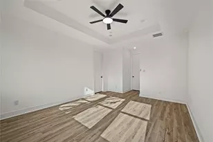 7717 Bowen St, Houston, TX 77051 - Photo 19