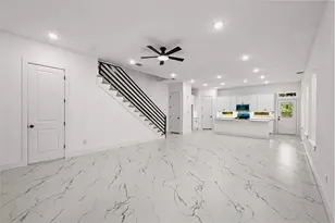 7717 Bowen St, Houston, TX 77051 - Photo 5