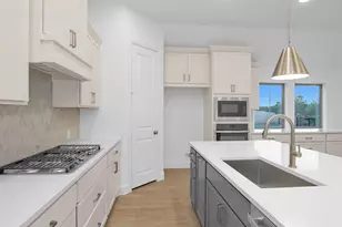 21902 Woodland Hawthorn Ln, Cypress, TX 77433 - Photo 11