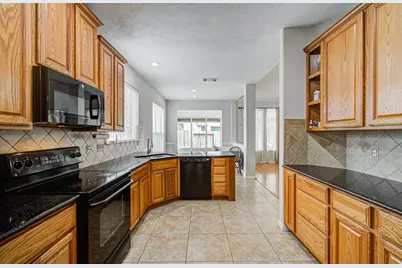 4410 Zimmerly Court, Sugar Land, TX 77479 - Photo 9