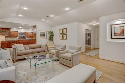 4311 McDermed Drive, Houston, TX 77035 - Photo 7