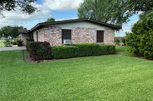 103 Greenbriar Dr, Wharton, TX 77488 - Photo 5