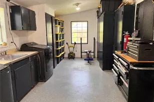 103 Greenbriar Dr, Wharton, TX 77488 - Photo 21