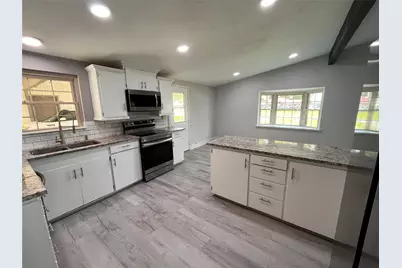 103 Greenbriar Drive, Wharton, TX 77488 - Photo 41