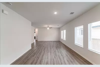 10791 Sora Drive, Willis, TX 77378 - Photo 5