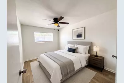 11002 Hammerly Boulevard #43, Houston, TX 77043 - Photo 13