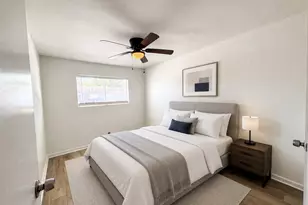11002 Hammerly Blvd, Houston, TX 77043 - Photo 13