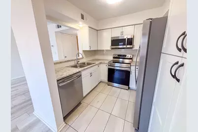11002 Hammerly Boulevard #43, Houston, TX 77043 - Photo 27