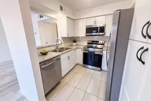 11002 Hammerly Blvd, Houston, TX 77043 - Photo 3
