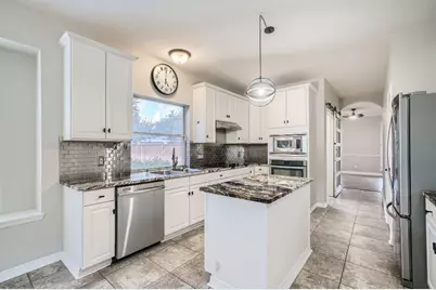 17 Leandro Court, Montgomery, TX 77356 - Photo 11