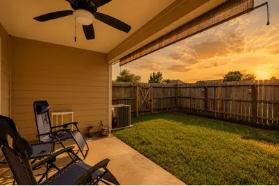 106 Harbour Town Way, Conroe, TX 77356 - Photo 35