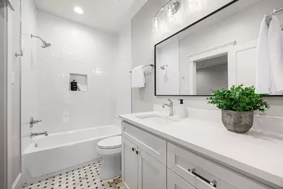 1001 E 27th Street, Houston, TX 77009 - Photo 39