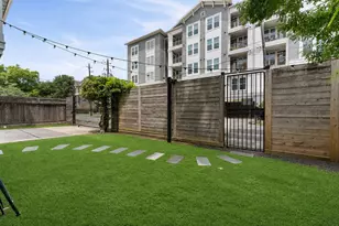 1121 Moy St, Houston, TX 77007 - Photo 21