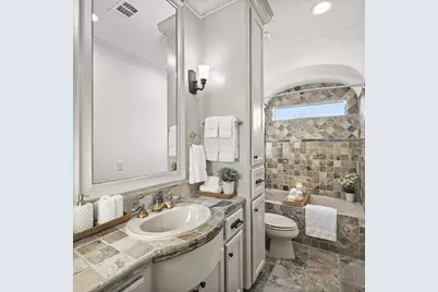 4811 Braesvalley Drive, Houston, TX 77096 - Photo 37