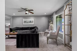 5651 Ludington Dr, Houston, TX 77035 - Photo 3