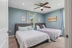 5651 Ludington Dr, Houston, TX 77035 - Photo 15