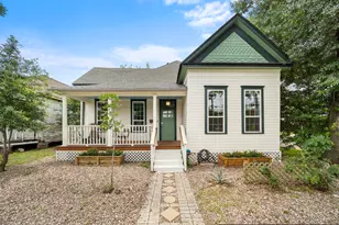 2019 Crockett St, Houston, TX 77007 - Photo 1