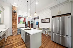 2019 Crockett St, Houston, TX 77007 - Photo 7