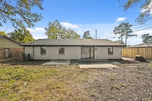 10534 Rockaway Dr, Houston, TX 77016 - Photo 7