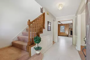 1111 Cheshire Ln, Houston, TX 77018 - Photo 3