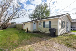 519 Atlanta Ave, Nederland, TX 77627 - Photo 23