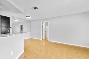 2626 Holly Hall St, Houston, TX 77054 - Photo 5