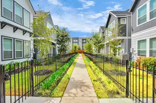 746 Strawberry Pines Ct, Houston, TX 77009 - Photo 5