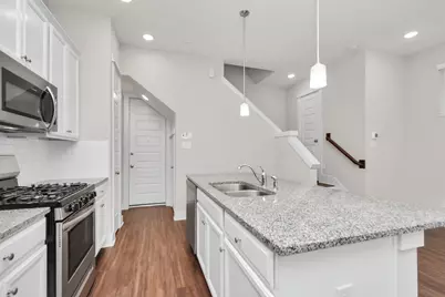 746 Strawberry Pines Court, Houston, TX 77009 - Photo 13