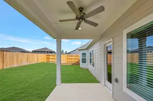 244 Draper Shadows Dr, Willis, TX 77378 - Photo 29