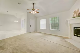 6850 Dillon St, Houston, TX 77061 - Photo 9