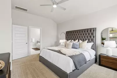 5618 Mammoth Oak Drive, Houston, TX 77066 - Photo 5
